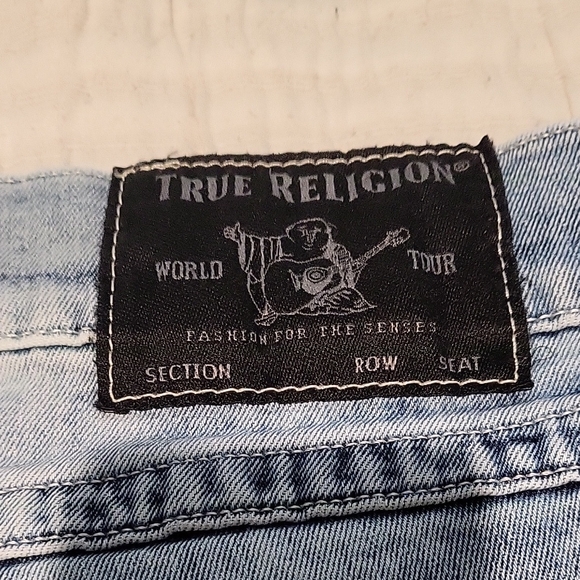 True Religion Light Blue Jeans with Black Label 38x34 - Picture 2 of 5
